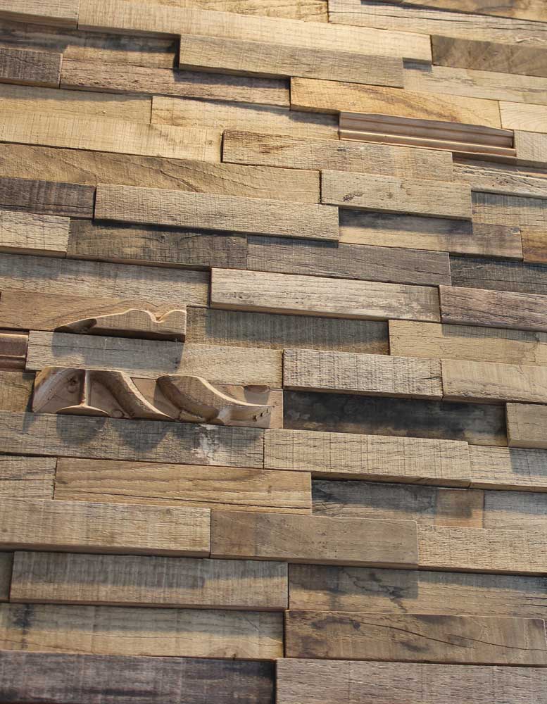 wandpaneele-holz-alte-kastanie-mit-ornamenten