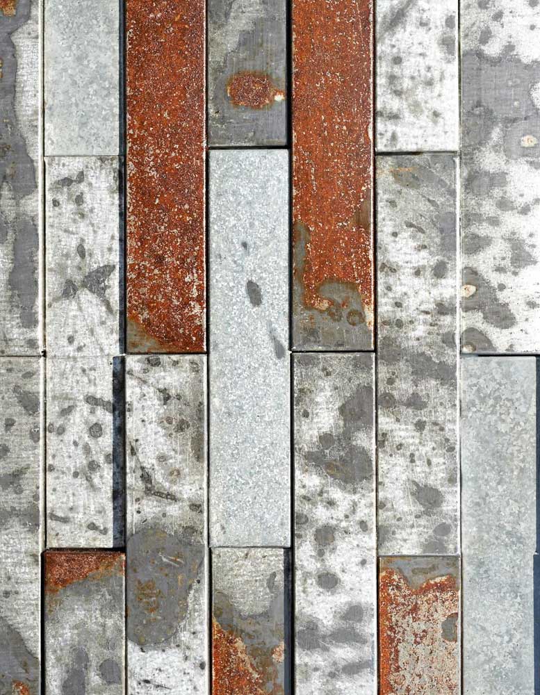 wandpaneele-metall-zink-oxidiert-mattlack