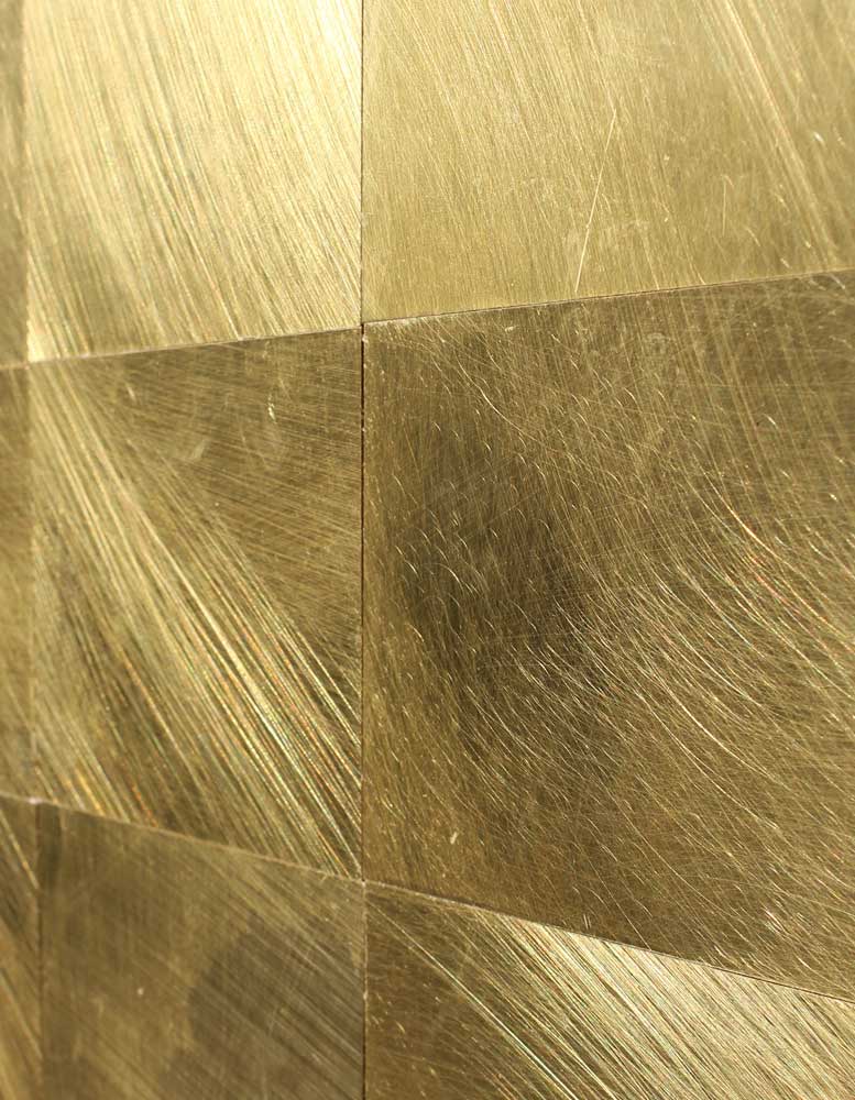 wandpaneele-metall-messing-gewachst-oder-lackiert-brass-orbits-s