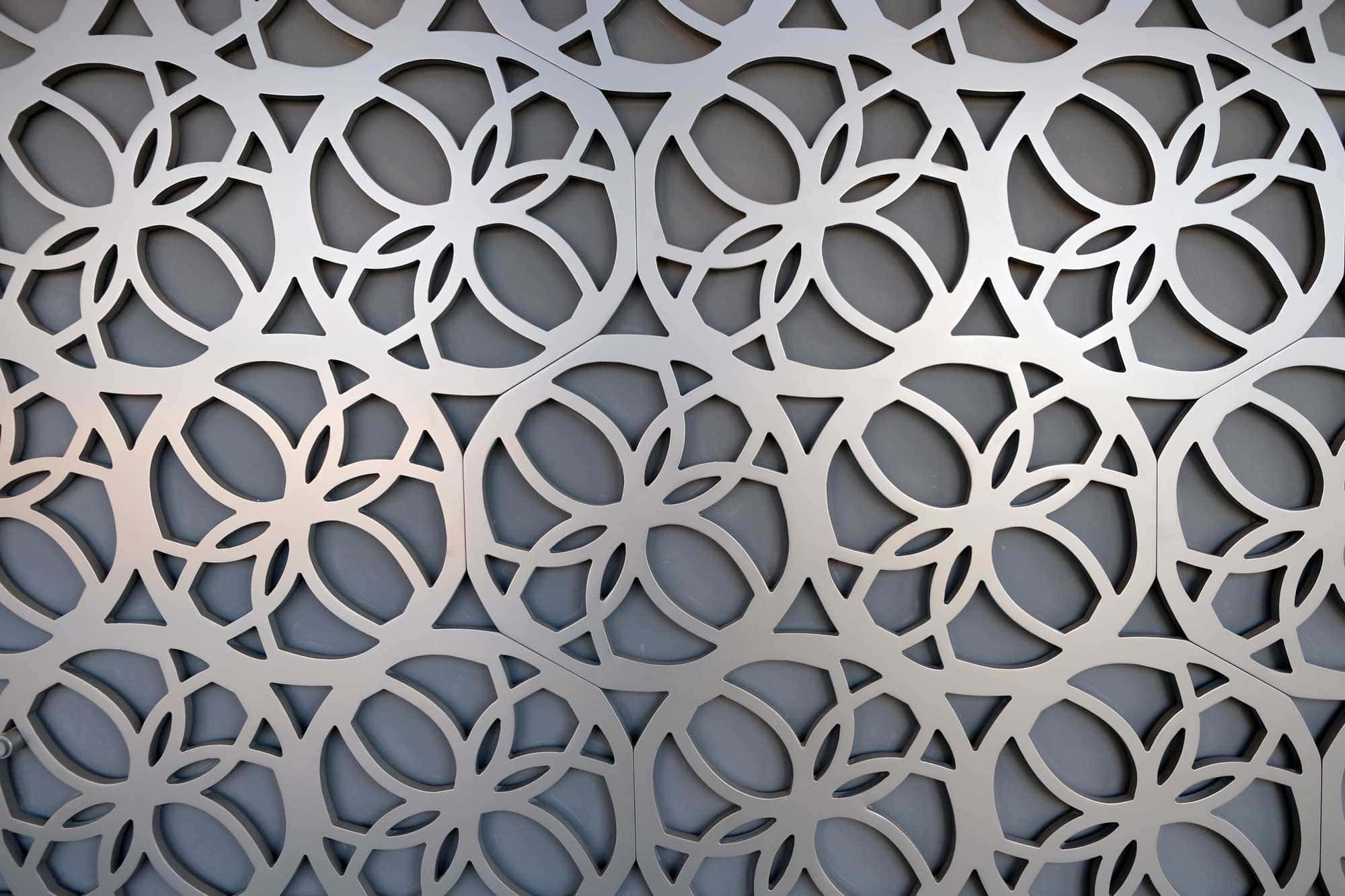 wandgestaltung-und-trennwandgestaltung-europabad-karlsruhe-2