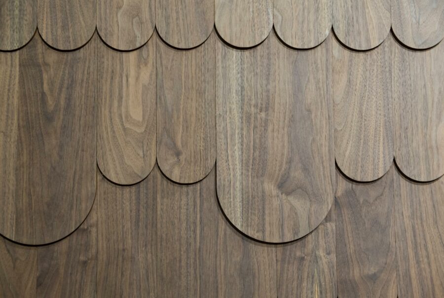 wandpaneele-holz-furnier-nussbaum-roofside-down