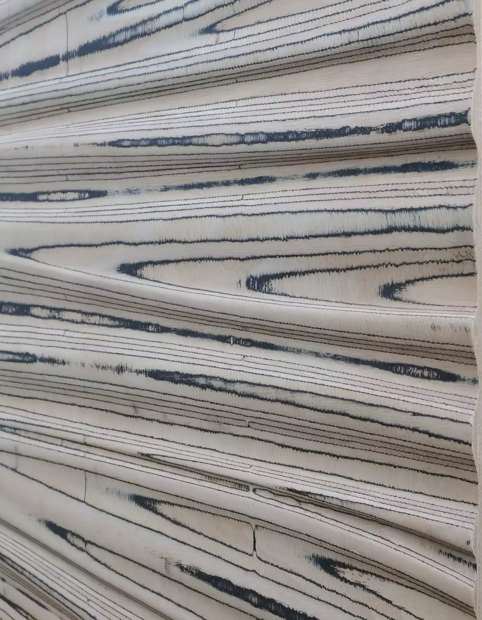 wandpaneele-aus-holz-dreischichtholz-sperrholz-fibre-dream-seitlich Kopie