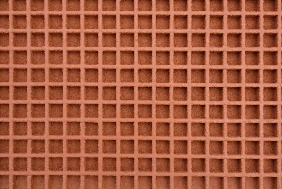 kein-durchgang-wandpaneele-keramik-terracotta-granulat